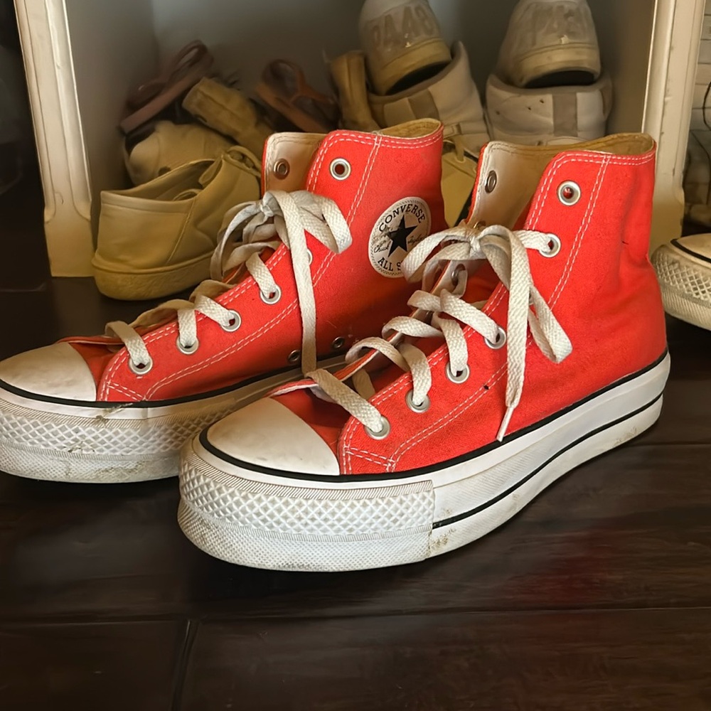 Platform Converse